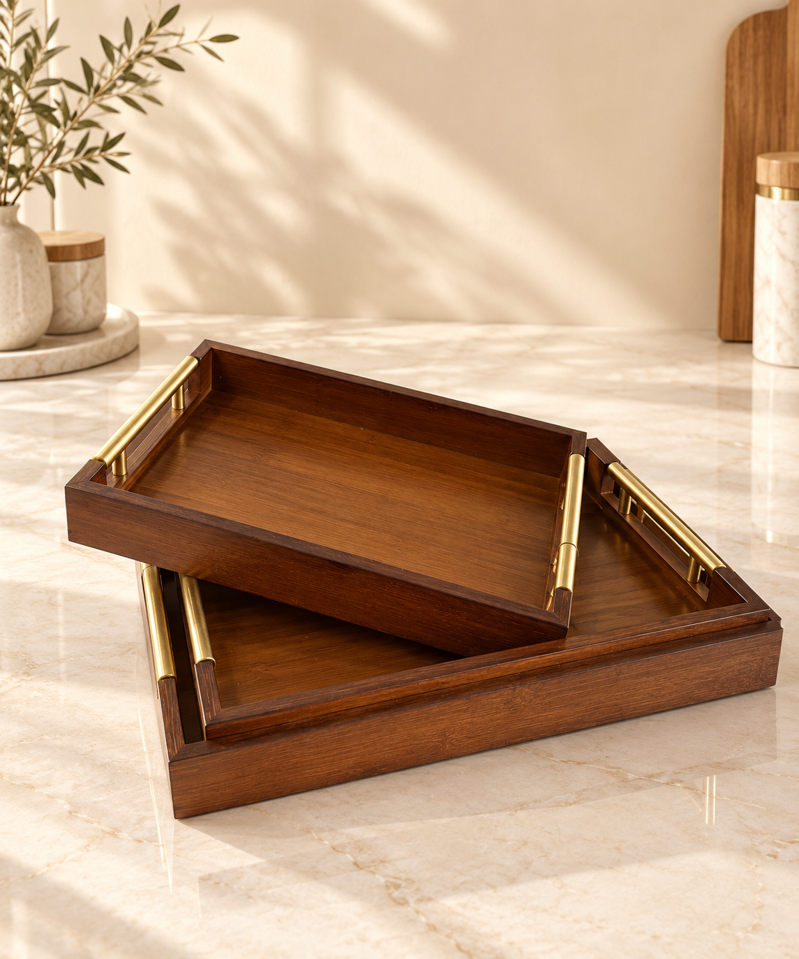 Série de 3 Plateaux Rectangulaires en Bois avec Poignées Dorées – Image 3